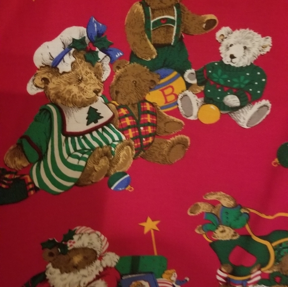 2 yards  Christmas  fabric - Picture 2 of 7